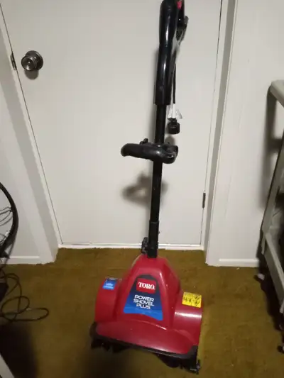 Toro  Power Shovel, View more