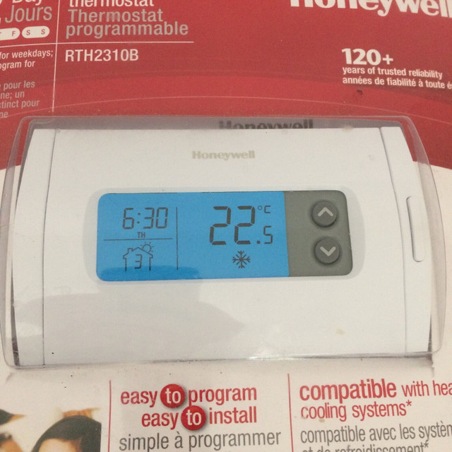 Programmable Thermostat in Heating, Cooling & Air in Edmonton - Image 2