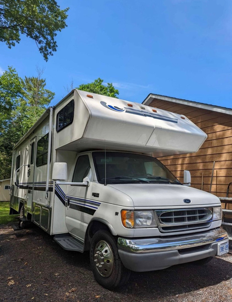2000 ford class c motorhome RVs & Motorhomes Ottawa Kijiji