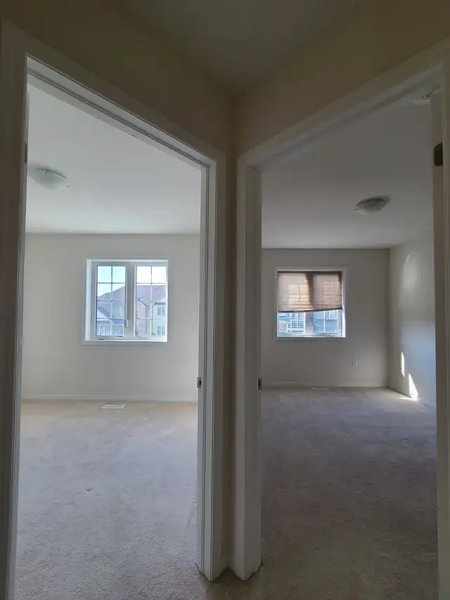 3 Bed 2.5 Bath in West Brant for $2250! in Long Term Rentals in Brantford - Image 4