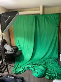 Extra Large Green Screen Backdrop with Standing Light