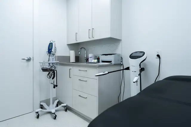 Medical Office Space for Rent in Commercial & Office Space for Rent in Markham / York Region - Image 4