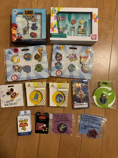 Authentic Disney pins - various characters, View more