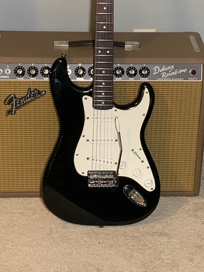 Squire by Fender Affinity Series Stratocaster, View more