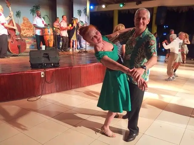 Dance Lessons (Salsa, Swing, Country …) by Experienced Teachers64639729220865123