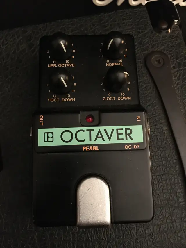 Pearl OC-07 Octaver in Amps & Pedals in City of Montréal - Image 2
