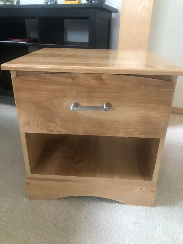 SOUTH SHORE 6 DRAWER DRESSER WITH MIRROR/NIGHTSTAND & HEADBOARD62854391760003122