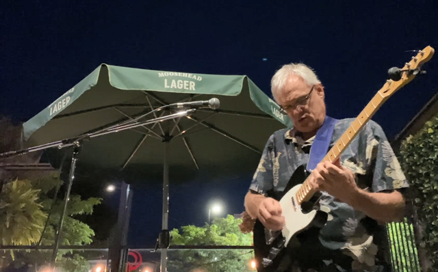 Guitar Lessons with Dave64959958441603122