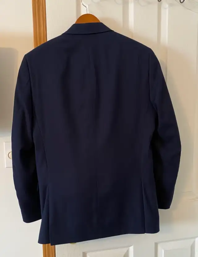 Men’s Suit in Men's in St. Albert - Image 3