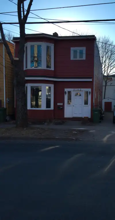 Central Halifax Flat for Rent: 6162 Charles Street