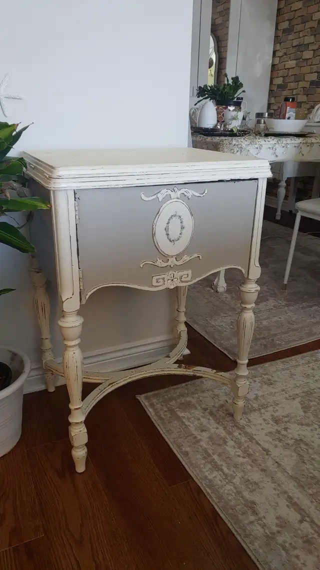 Vintage French Provincial Accent Table / Sewing Cabinet – Shabby in Other in Bedford - Image 3