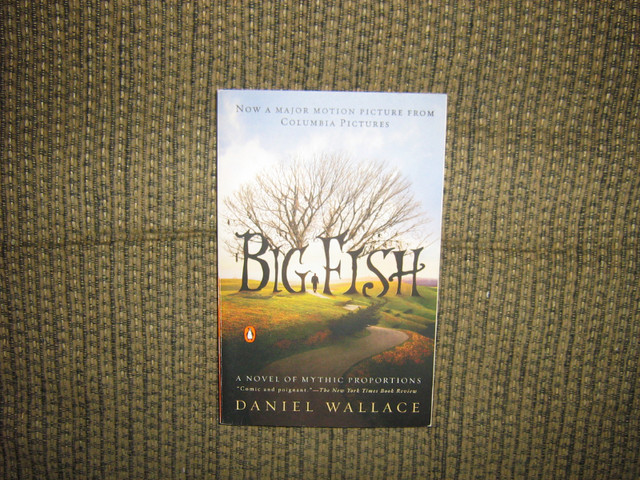 BIG FISH BY DANIEL WALLACE PENGUIN BOOK in Fiction in Belleville