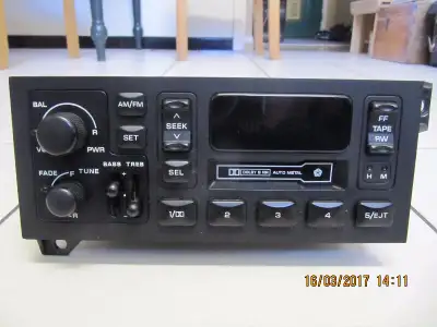 Up for sale is a classic Chrysler Corporation P04858556AD AM/FM Cassette Car Stereo in excellent lik...