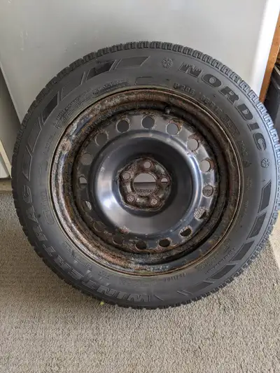 Nordic wintertrac. About 5,000 kms. P205/65R 16" Came off of a 2009 Subaru Forester