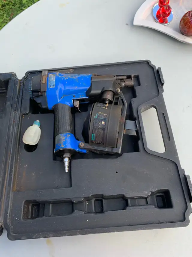 Max Coil Roofing Nailer | Power Tools | Owen Sound | Free local ...