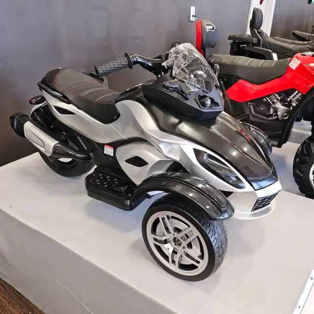 12V Battery Powered 3-Wheel Electric Bikes w/ Rubber Wheels, MP3 in Toys & Games in Markham / York Region - Image 10