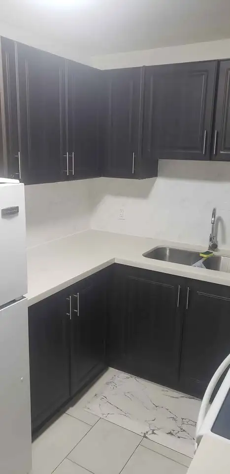 Basement for Rent in Long Term Rentals in Mississauga / Peel Region - Image 5