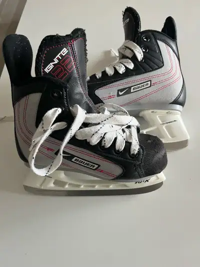 Bauer Ignite Ice Skates, View more
