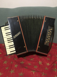 Accordion A Roseti