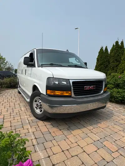 Located at Myers Kanata GM! Located in Kanata – Serving Ottawa and beyond! Year: 2020 Make & Model:...