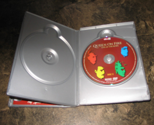 3 Music DVDs in CDs, DVDs & Blu-ray in Belleville - Image 3
