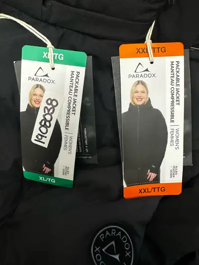 Voici une veste Paradox pour femmes, parfaite pour rester au chaud et confortable. Elle est disponib...