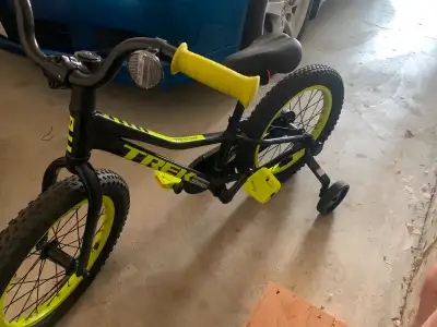 Premium kids bike with training wheels., View more