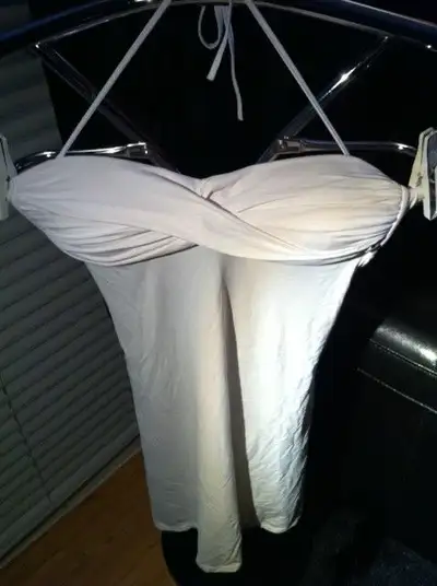 1 robe blanche tissus maillot, View more