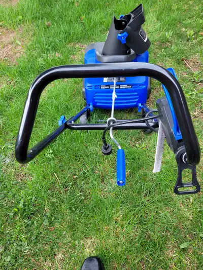 Electric snow blower in excellent condition, View more