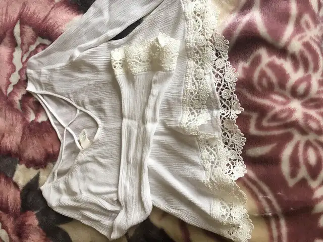 Girl clothing in Kids & Youth in Edmonton - Image 4