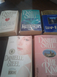 Danielle Steele Paperbacks