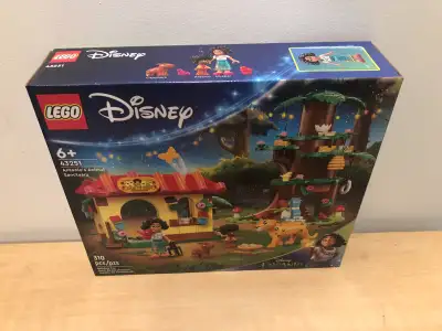 LEGO Disney set 43251 Antonio's Animal Sanctuary, View more
