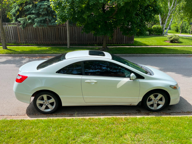 Honda Civic Coupe in Cars & Trucks in Oakville / Halton Region - Image 4