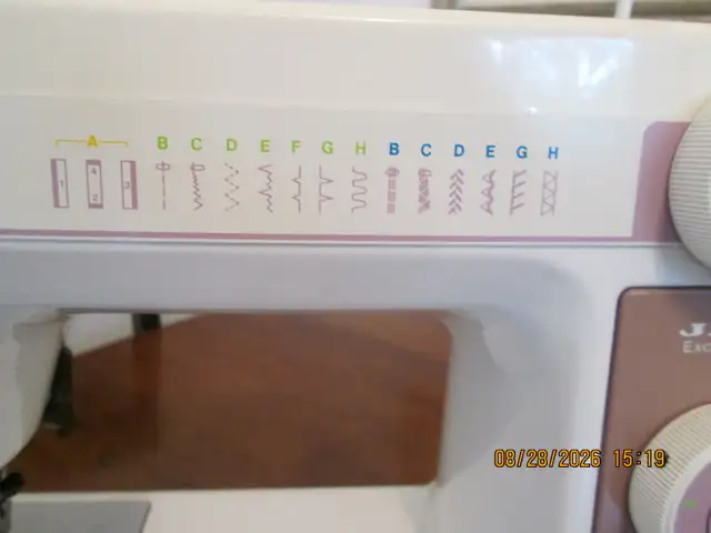 JANOME Limited Edition Sewing Machine model 344 in Hobbies & Crafts in Kingston - Image 4