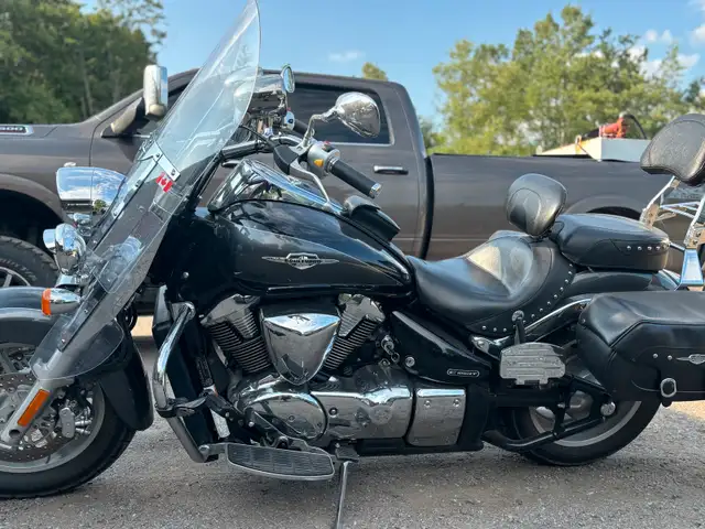 Suzuki Boulevard C109RT 2008 in Touring in Peterborough - Image 9