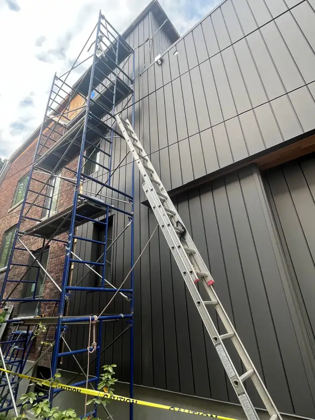 Siding Installation Contractor547047195584112641