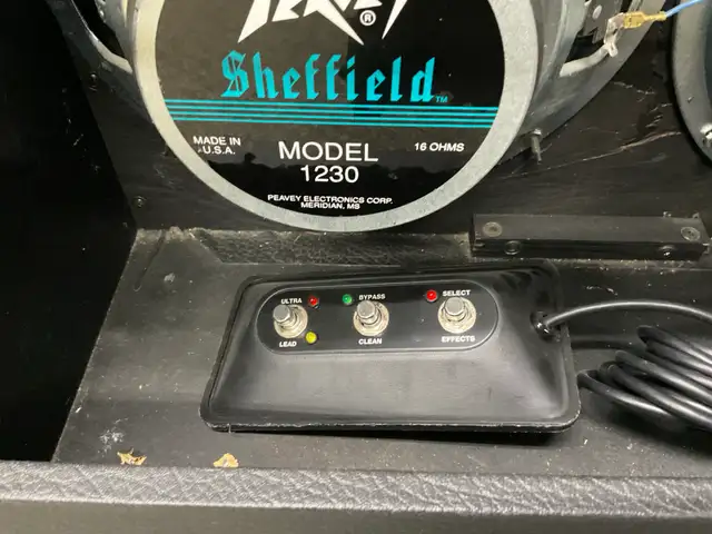 PEAVEY SPECIAL 212 AMP  in Amps & Pedals in North Bay - Image 7