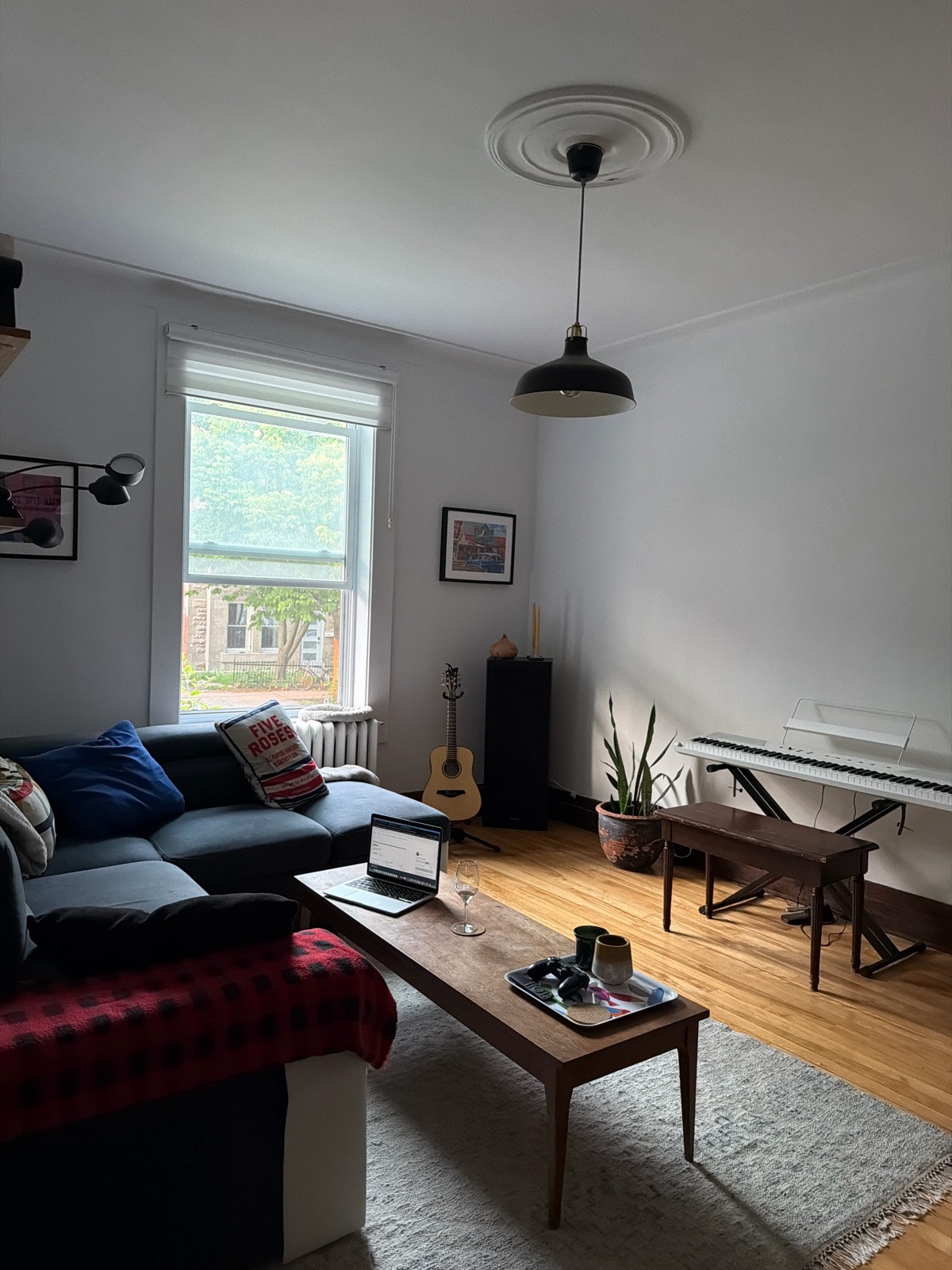 Chambre en colocation Professionnel/Entrepreneur 30ans + — photo 2