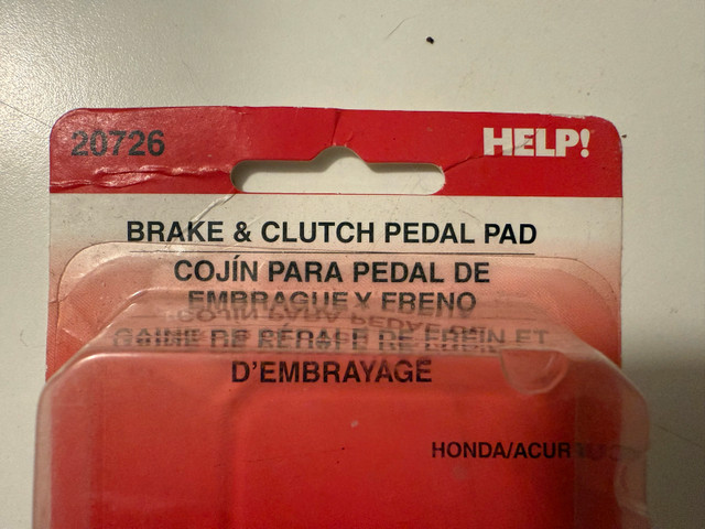 Honda/Acura brake & clutch pedal rubber cover in Other Parts & Accessories in Oakville / Halton Region - Image 2
