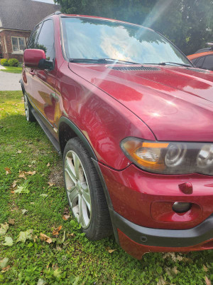 2005 BMW X5 4.8is