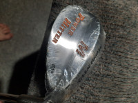 Momentos  power hitter- 60* right hand wedge