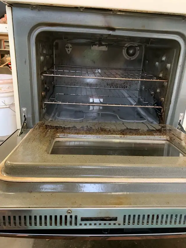 Cuisinière usagée Moffatt 30 po auto nettoyant in Stoves, Ovens & Ranges in Sherbrooke - Image 5