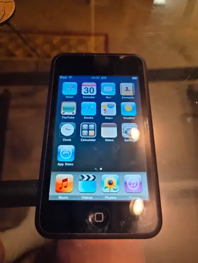 Ipod Touch 1st Gen 16 Gig internal storage, View more