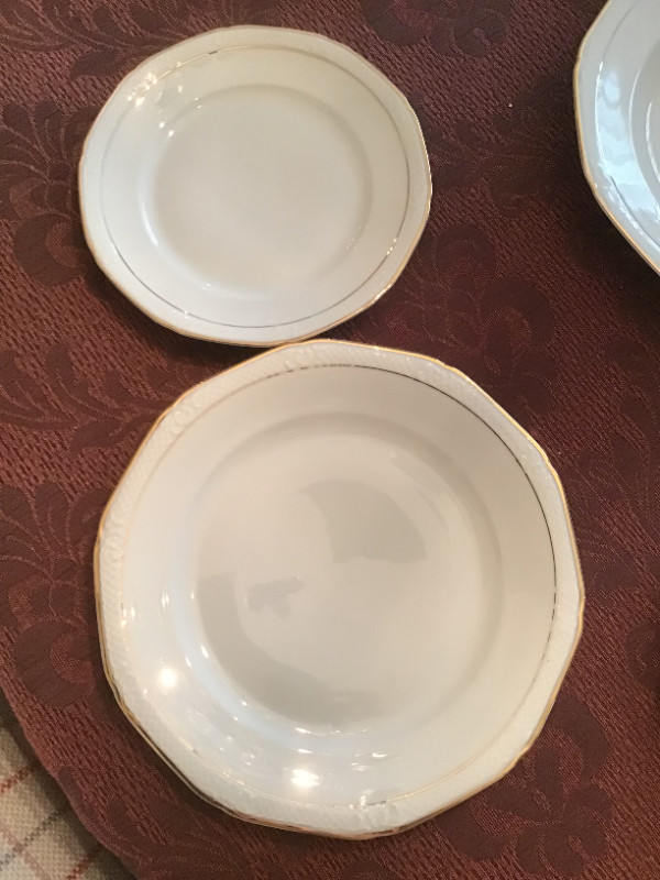 Bavarian Dish Set of 6, Gold Rimmed, early 1900's in Arts & Collectibles in Stratford - Image 3