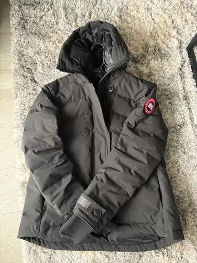 Canada Goose Elmvale Parka Black (Women’s Large), View more