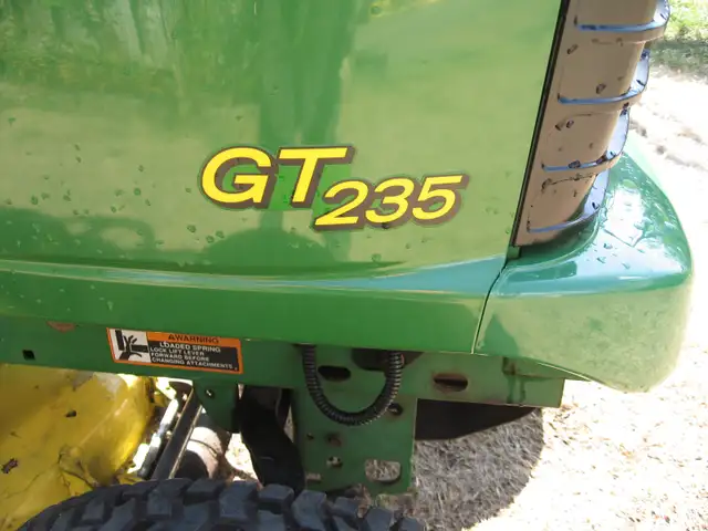 John Deere lawn/Garden tractor for sale in Lawnmowers & Leaf Blowers in Belleville - Image 5
