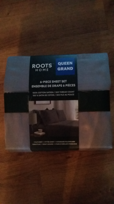 New Queen size Bed Sheets. Color grey. $45