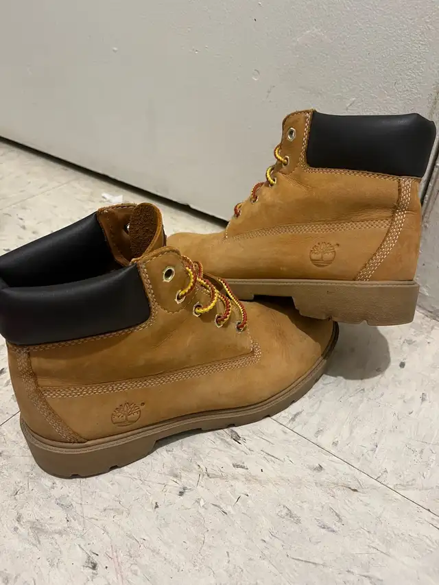 Nike Shoes sizes 4.5-7 men’s in Men's Shoes in Kitchener / Waterloo - Image 7