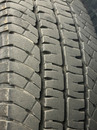 Set of Michelin LT 265 70 16 AT2