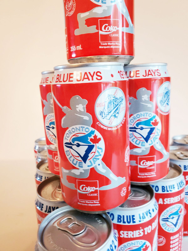 Toronto Blue Jays Coke Cans: 1992 World Series Ed: Fort Erie in Arts & Collectibles in St. Catharines - Image 3